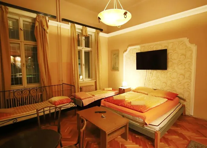 Of Apartament Budapesta
