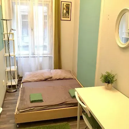 Of Апартаменты *